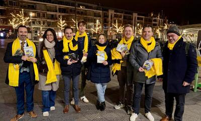 Leden N-VA Waasland aan station Sint-Niklaas